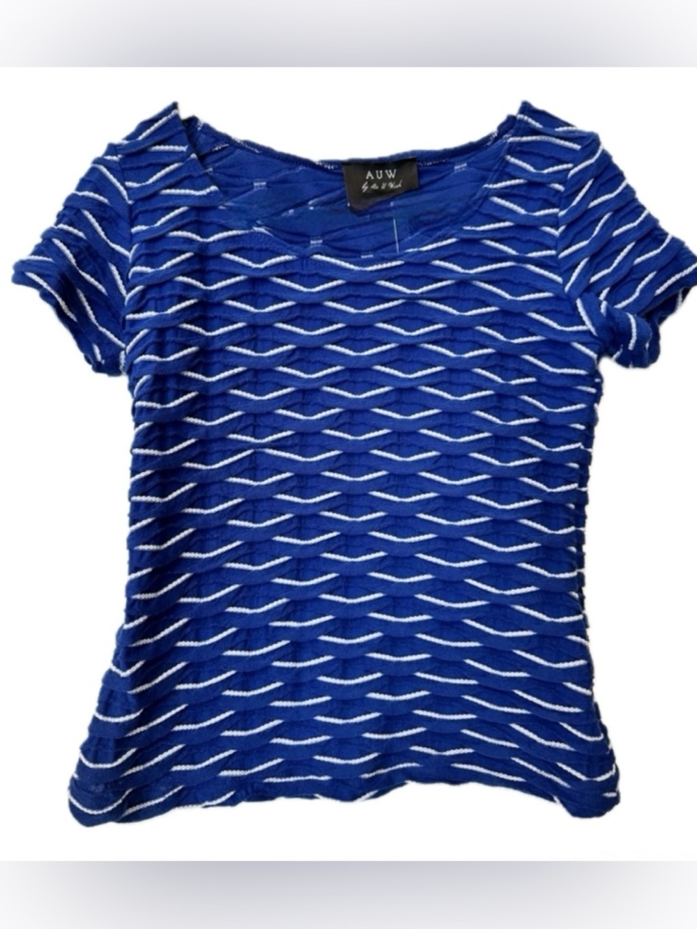 NWT As U Wish Blue White Wave Textured Knit Top Small